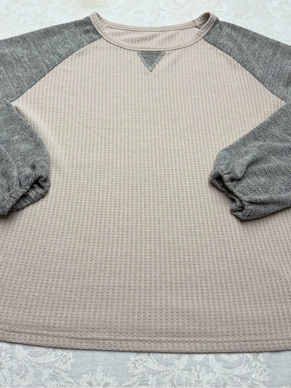 Men's Two-Tone Crewneck Waffle Knit Sweater - Cream and Gray